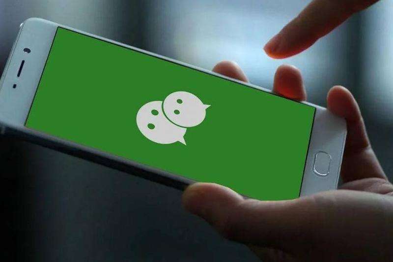 Ins上是否可以点赞自己的帖子？